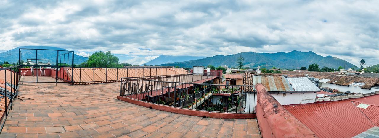 Hotel Panchoy By Ahs Antigua Extérieur photo